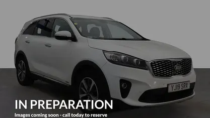 Used Kia Sorento 200 HP (147 kW) 2019 White SUV