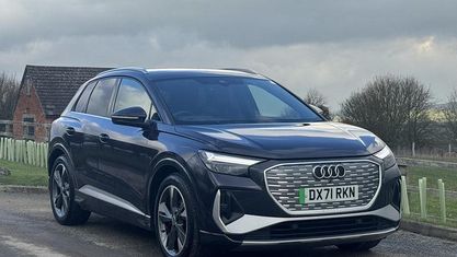 Begagnad Audi Q4 e-tron S-Line 125 kW (170 HK) 2022 SUV