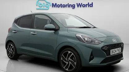 Used Hyundai i10 Premium 84 HP (61 kW) 2023 Green Hatchback