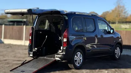 Used 2023 Peugeot Rifter Allure MPV | £14,490 (Super price)