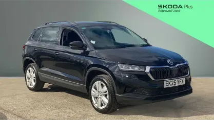 Used Skoda Karoq SE 150 HP (110 kW) 2025 Black magic pearl effect SUV