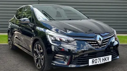Used Renault Clio SE 90 HP (66 kW) 2021 Hatchback