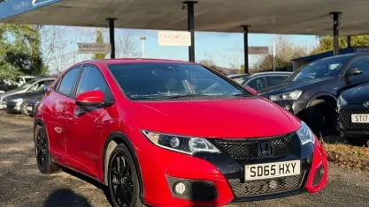 Used Honda Civic Sport 142 HP (104 kW) 2015 Red Hatchback