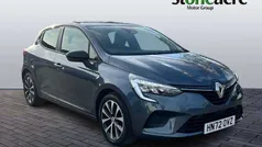 Used 2022 Renault Clio V Evolution Hatchback | £12,500 (Fair price)