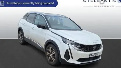 Used Peugeot 3008 Allure+ 131 HP (96 kW) 2023 SUV