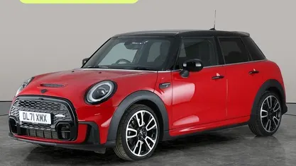 Red Used 2021 Mini Cooper S Hatch Hatchback | £19,588 (Fair price)
