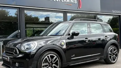 Used Mini Cooper S Sport 224 HP (164 kW) 2019 Black Hatchback