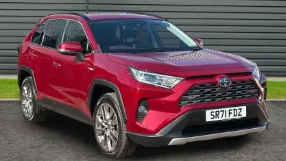 Used Toyota RAV4 Hybrid 218 HP (160 kW) 2022 Red SUV