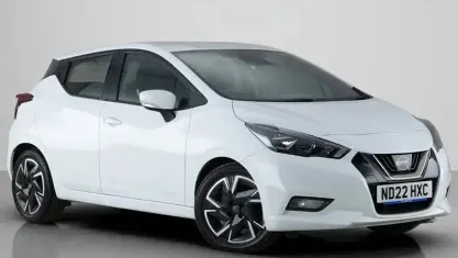 Used Nissan Micra Acenta 92 HP (67 kW) 2022 White Hatchback