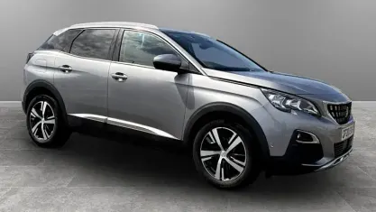 Używany Peugeot 3008 Allure 131 KM (96 kW) 2020 SUV