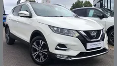 White Used 2018 Nissan Qashqai N-Connecta SUV | £10,499 (Fair price)