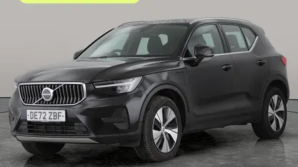 Used Volvo XC40 Core 211 HP (155 kW) 2022 SUV