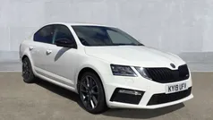 White Used 2019 Skoda Octavia vRS Hatchback | £17,990 (Fair price)