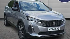 Used 2023 Peugeot 3008 Allure Estate | £20,556 (Fair price)