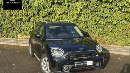 Used Mini Cooper Countryman Classic 136 HP (100 kW) 2021 Black SUV
