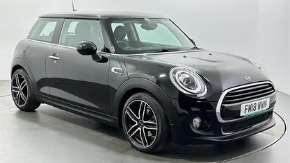 Used 2018 Mini Cooper Hatch Hatchback | £11,177 (Fair price)