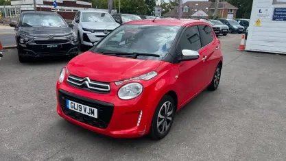 Used Citroën C1 Flair 72 HP (52 kW) 2019 Red Hatchback