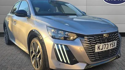 Used Peugeot 208 GT 102 HP (75 kW) 2024 Hatchback