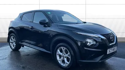 Used 2023 Nissan Juke N-Connecta SUV | £12,643 (Fair price)