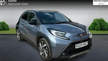 Used Toyota Aygo X 72 HP (52 kW) 2024 Grey SUV