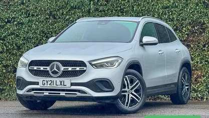 Used Mercedes GLA200 Executive 150 HP (110 kW) 2021 Silver SUV
