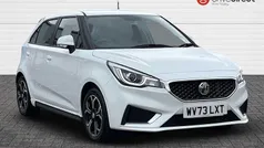 Arctic white Used 2022 MG MG3 Exclusive Hatchback | £11,750 (Fair price)