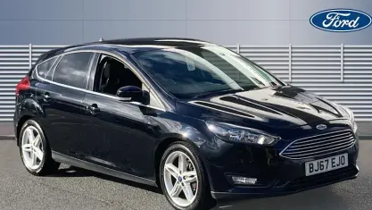 Used Ford Focus Zetec 125 HP (91 kW) 2017 Black Hatchback