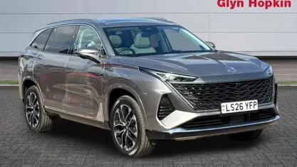 New MG MGS9 299 HP (219 kW) 2026 Silver SUV