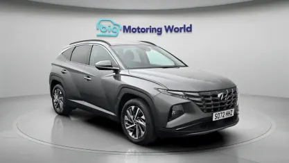 Begagnad Hyundai Tucson Premium 150 HK (110 kW) 2023 Grå SUV