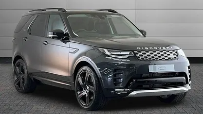 New 2025 Land Rover Discovery 5 SUV | £78,990 (Fair price)