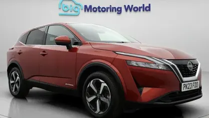 Używany Nissan Qashqai N-Connecta 190 KM (139 kW) 2023 Czerwony SUV