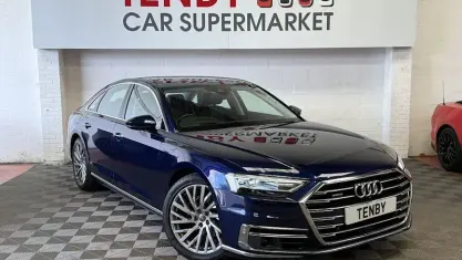 Used Audi A8 Advanced 286 HP (210 kW) 2019 Blue Sedan