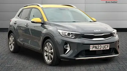 Usado Kia Stonic 101 HP (74 kW) 2023 SUV