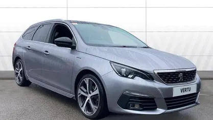 Used Peugeot 308 SW GT-line 131 HP (96 kW) 2019 Estate