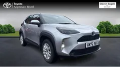 Used 2025 Toyota Yaris Hybrid Estate | £21,531 (Good price)