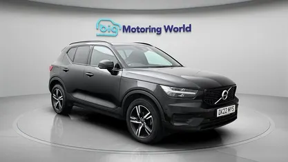 Begagnad Volvo XC40 R-Design 163 HK (119 kW) 2021 SUV