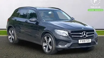 Used Mercedes GLC220 Urban 170 HP (125 kW) 2019 Black Estate