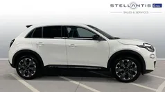 White New 2025 Fiat 600 La Prima SUV | £21,995 (Fair price)