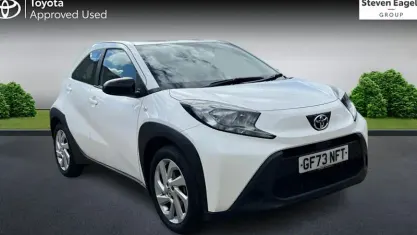 Used Toyota Aygo X PURE 72 HP (52 kW) 2025 SUV