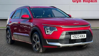 Used Kia Niro 141 HP (103 kW) 2023 Red SUV
