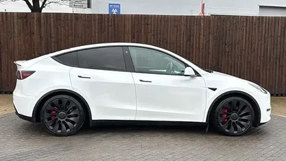 Used Tesla Model Y Performance 317 kW (432 HP) 2024 SUV