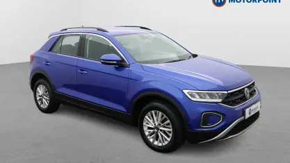 Used VW T-Roc Life 110 HP (80 kW) 2023 Blue SUV