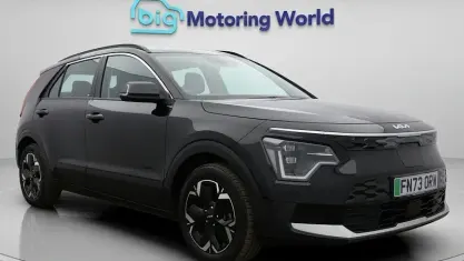 Usado Kia Niro 150 kW (204 HP) 2023 SUV