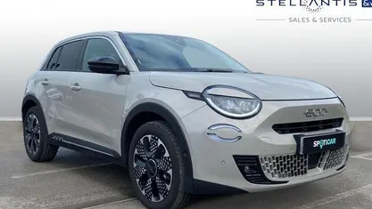 Used Fiat 600 La Prima 136 HP (100 kW) 2025 SUV