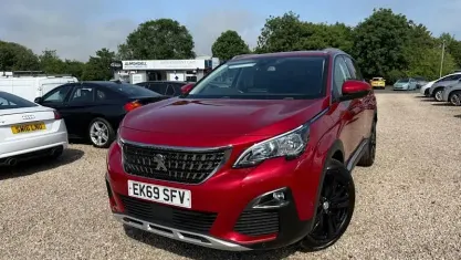 Used Peugeot 3008 Allure 131 HP (96 kW) 2019 Red SUV
