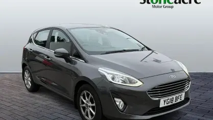 Used Ford Fiesta Zetec 86 HP (63 kW) 2018 Grey Hatchback