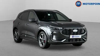 Usado Ford Kuga ST-Line 183 CV (134 kW) 2025 Gris SUV