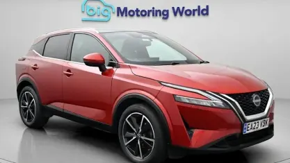 Used Nissan Qashqai S 158 HP (116 kW) 2023 Red SUV