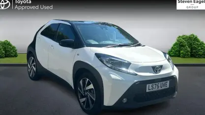 Used Toyota Aygo X 72 HP (52 kW) 2025 White SUV
