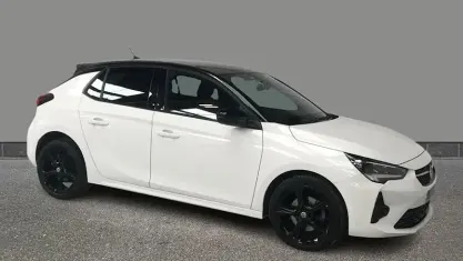 Used Vauxhall Corsa 101 HP (74 kW) 2023 White Hatchback